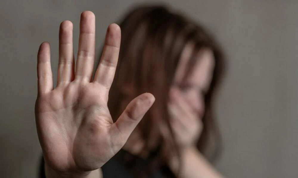 Θεσσαλονίκη: Παρά τον άγριο ξυλοδαρμό της τον συγχώρεσε και ζήτησε να μη φυλακιστεί
